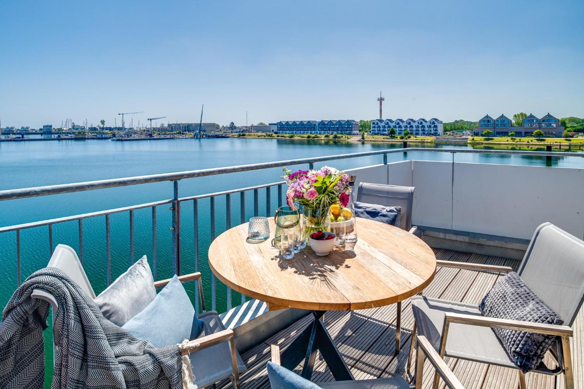 אולפניץ Sea Apartment Mojo- Meerblick, Infrarotauna, Terrasse מראה חיצוני תמונה